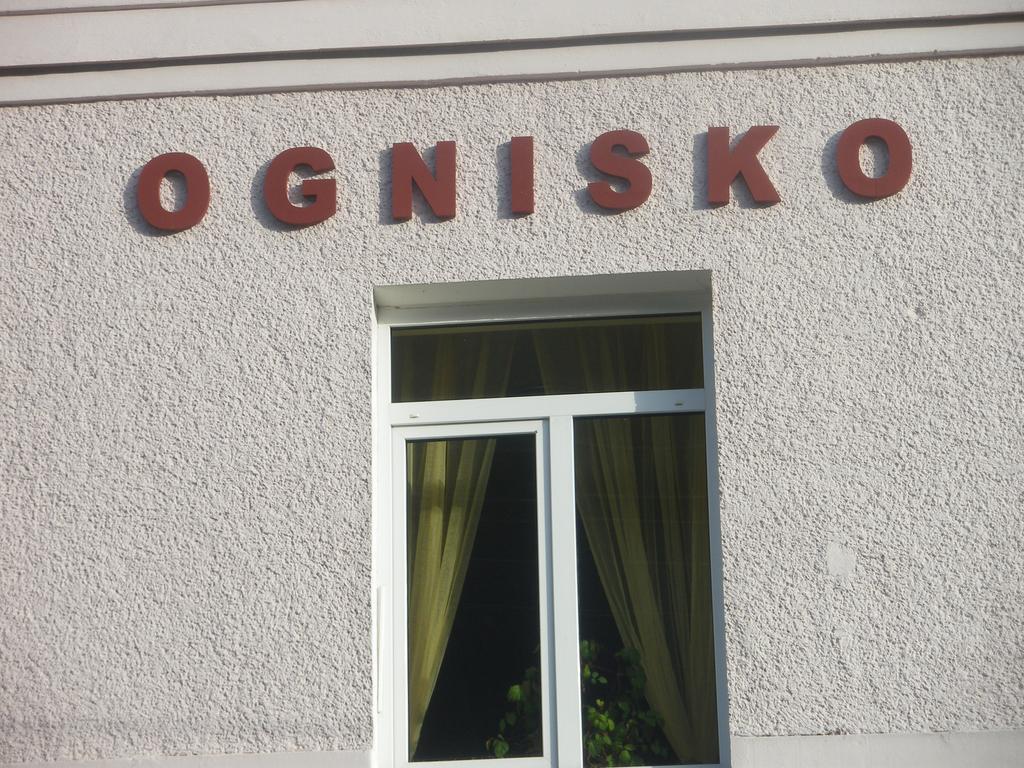 Osrodek Wypoczynkowy Ognisko Hotel Krynica Exterior foto